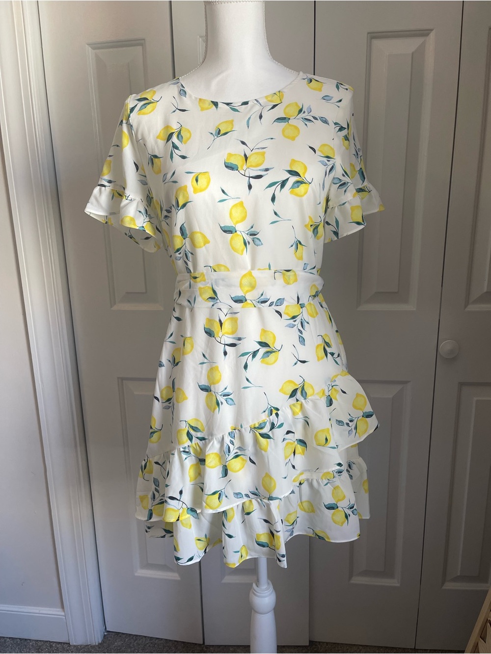 Banana Republic White Lemon-Print Ruffled Dress